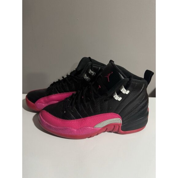 Nike Air Jordan 12 Retro GS Size 6Y Black Deadly Pink 510815-026 Jumpman - Picture 3 of 9